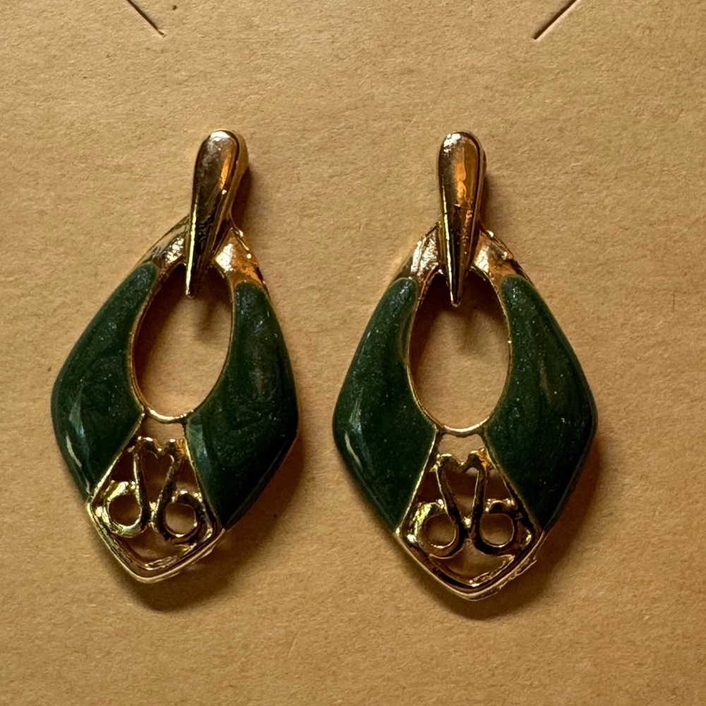 Vtg Green and Gold enamel Earrings